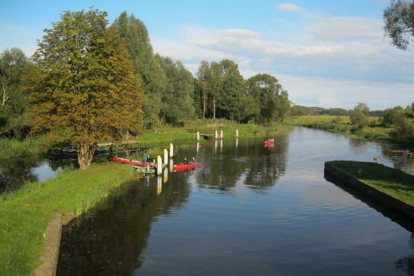 Der Finowkanal bietet vielfältige Projektmöglichkeiten, Foto: Martina Krysmansky, Lizenz: Tourismusverein Naturpark Barnim e. V.