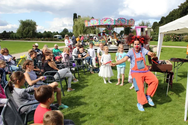 Zuckertütenfest im Schlosspark Oranienburg